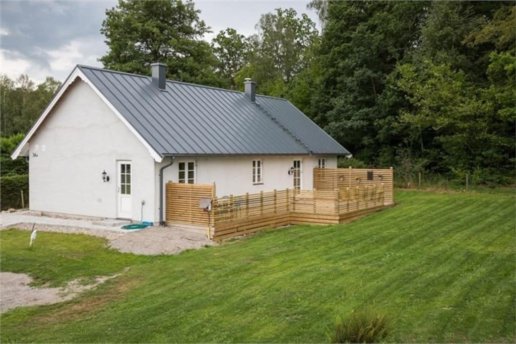 Beautiful And Cosy House Near The Lake Olofström Exterior foto